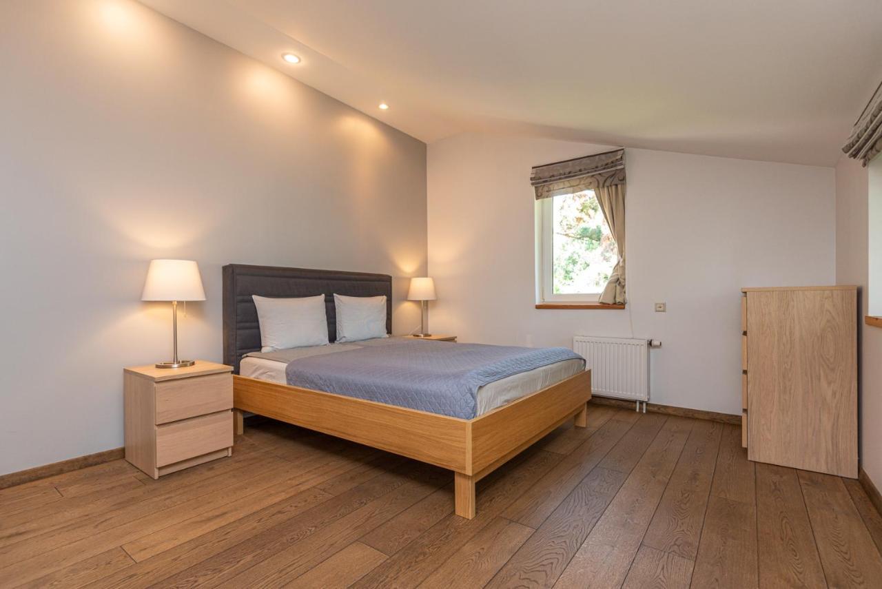 S11 Apartment พาลังกา ภายนอก รูปภาพ